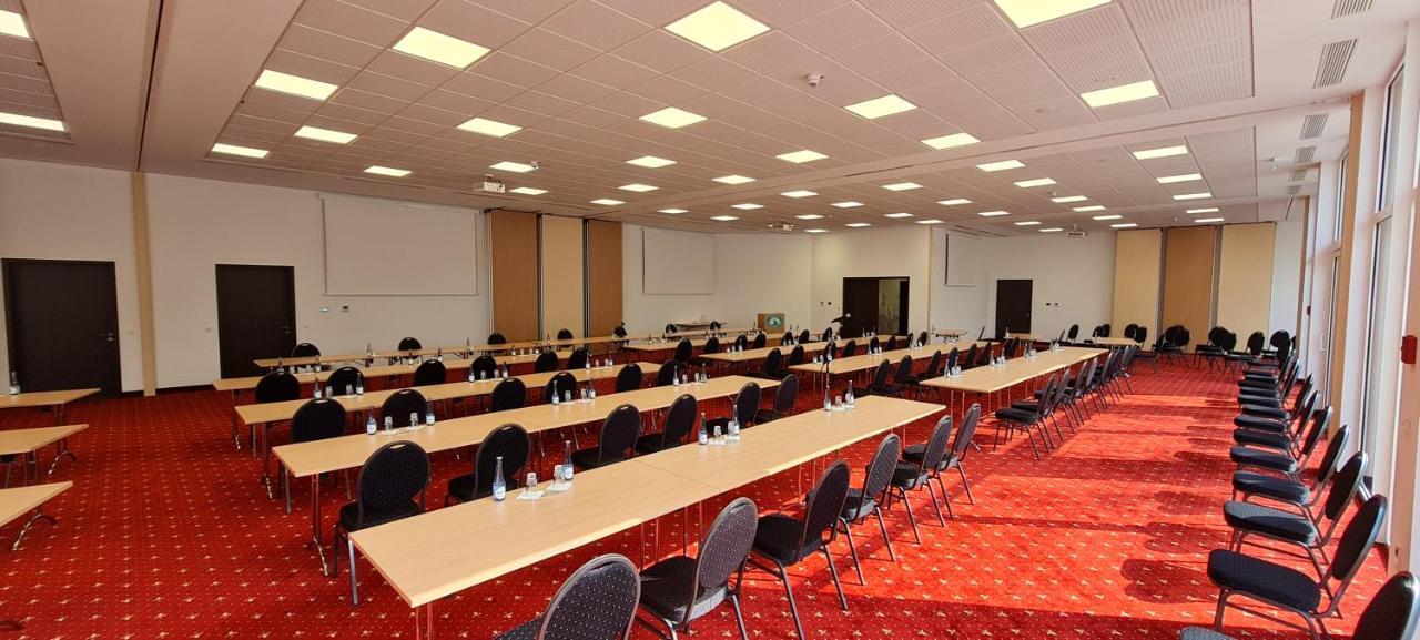 Hotelpark Der Westerwald Treff Oberlahr Exterior foto